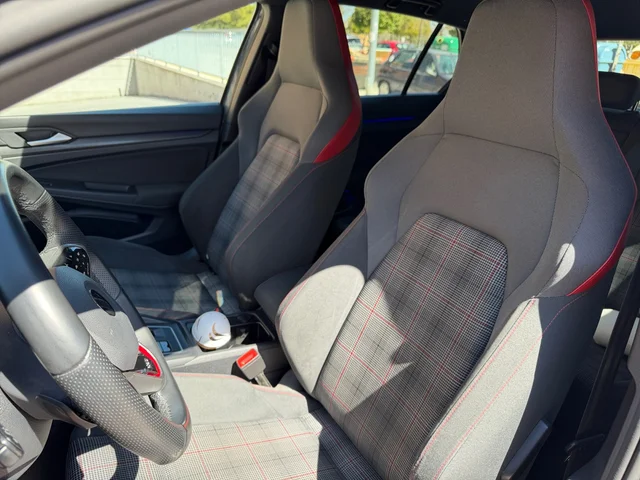 Volkswagen Golf 2021 GTI