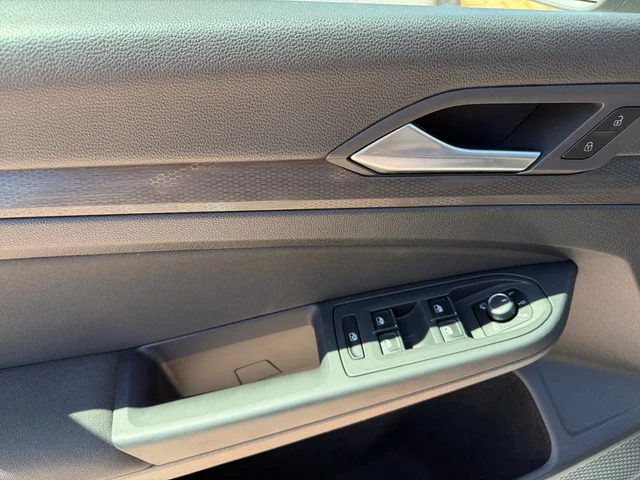 Volkswagen Golf 2021 GTI