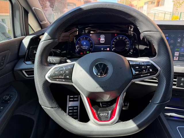 Volkswagen Golf 2021 GTI