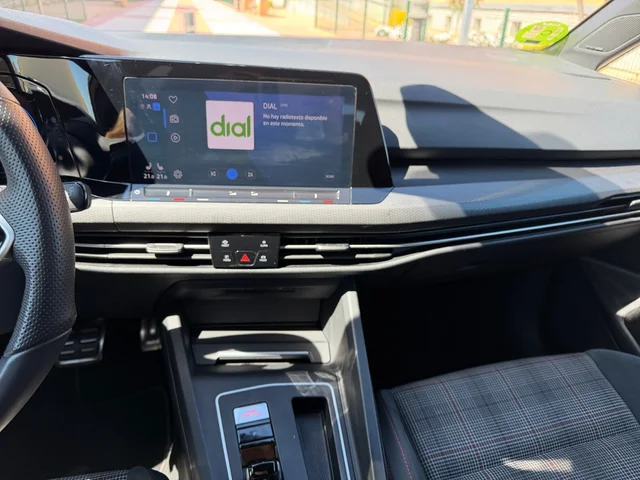 Volkswagen Golf 2021 GTI