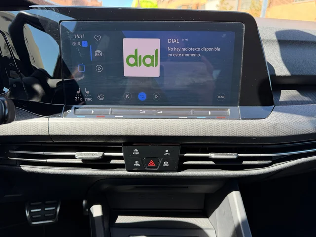 Volkswagen Golf 2021 GTI