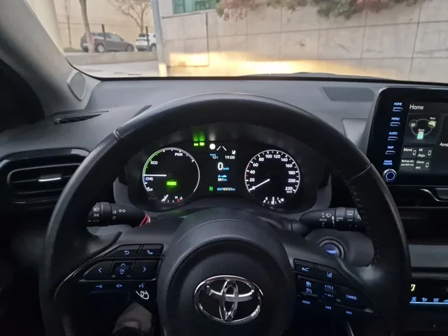 Toyota Yaris 2021